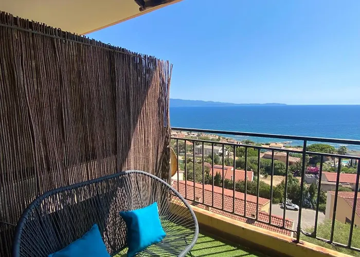 Vue Exceptionnelle !! Calme Et Lumineux Sur La Prestigieuse Route Des Sanguinaires à Appartement Ajaccio (Corsica)