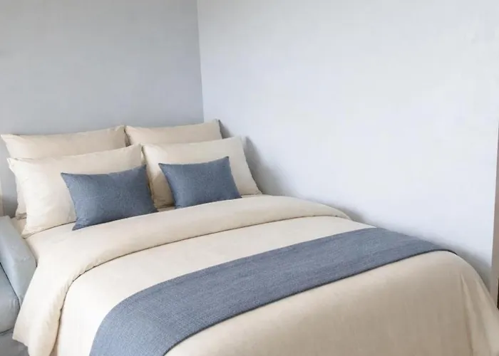 Apartment Vue Exceptionnelle !! Calme Et Lumineux Sur La Prestigieuse Route Des Sanguinaires A Ajaccio (Corsica)